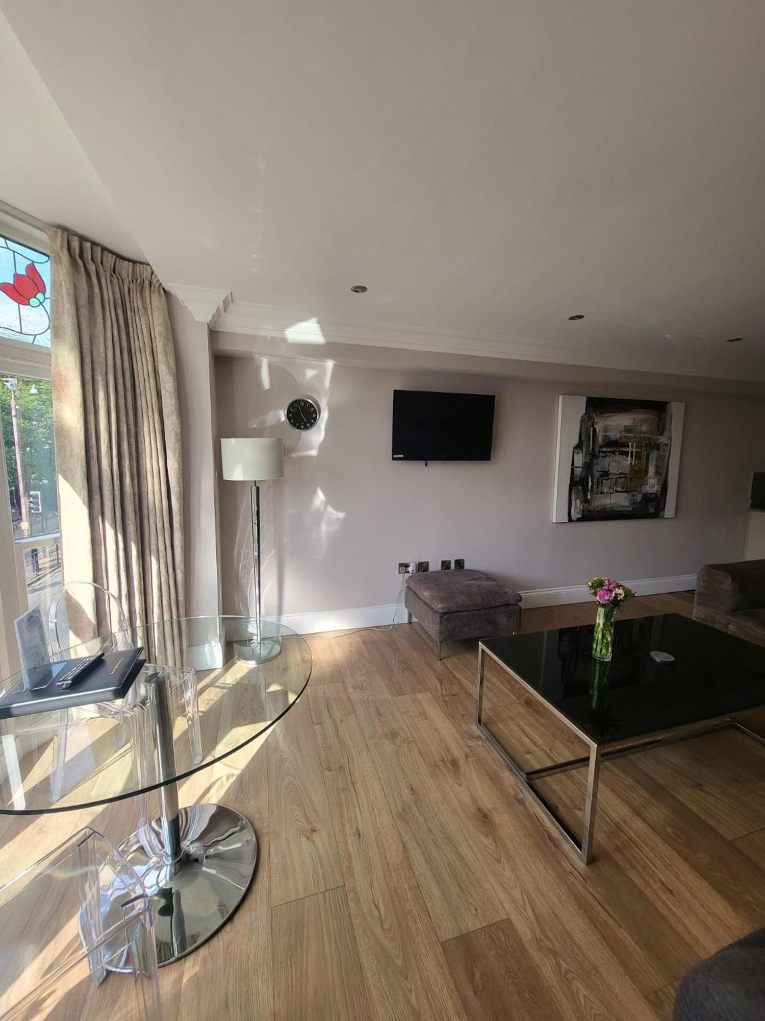 Harrogate Lifestyle Luxury Serviced Aparthotel Экстерьер фото